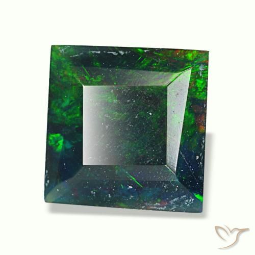 1.57カラットの天然マルチカラーブラックオパール（8.3×8.1 mm・四角）
