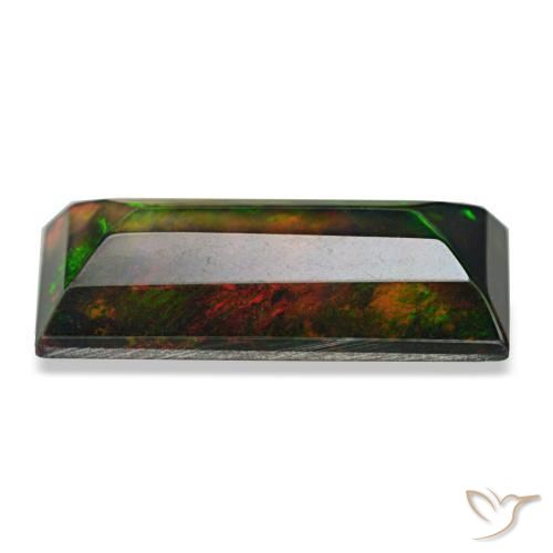 3.89カラットの天然マルチカラーブラックオパール（10.8×7.2 mm・バゲット）