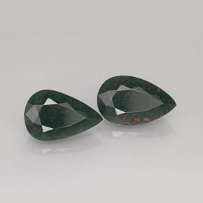 自然派の商品を探す ct グリーンの斑点 ブラッドストーン 宝石, 洋梨の形, マダガスカル からGemSelectで. 在庫あり、世界各国へ発送!