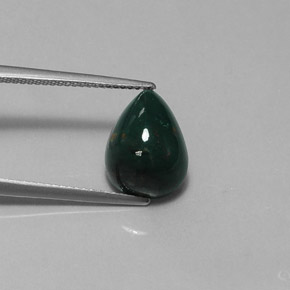 4.59カラットの天然斑点のある緑ブラッドストーン（12.9×9.7 mm・洋梨の形）