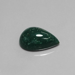 9.87カラットの天然斑点のある緑ブラッドストーン（18.4×12.3 mm・洋梨の形）