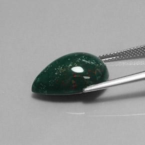 9.87カラットの天然斑点のある緑ブラッドストーン（18.4×12.3 mm・洋梨の形）