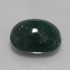 6.35カラットの天然斑点のある緑ブラッドストーン（13.4×10.6 mm・オーバルカット）