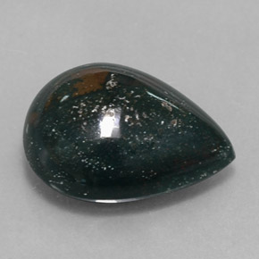 6.59カラットの天然斑点のある緑ブラッドストーン（15.1×12.1 mm・洋梨の形）
