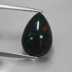 3.23カラットの天然斑点のある緑ブラッドストーン（12×8.3 mm・洋梨の形）