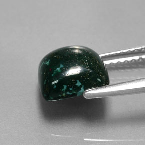 2.24カラットの天然グリーンの斑点ブラッドストーン、クッションカット、オペーク