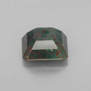 3.74カラットの天然斑点のある緑ブラッドストーン（9.1×9.7 mm・エメラルドカット）