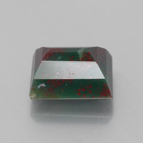 1.23カラットの天然斑点のある緑ブラッドストーン（7×6 mm・バゲット）