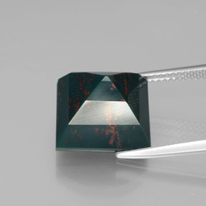 9.60カラットの天然グリーンの斑点ブラッドストーン、四角形、オペーク