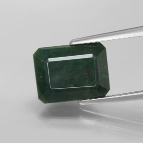 3.59カラットの天然斑点のある緑ブラッドストーン（11.1×8.6 mm・エメラルドカット）