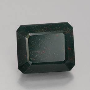 5.54カラットの天然斑点のある緑ブラッドストーン（11.2×9.6 mm・エメラルドカット）