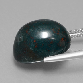 13.27カラットの天然グリーンの斑点ブラッドストーン、オーバルカット、オペーク