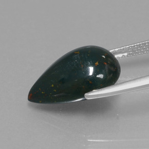 5.91カラットの天然グリーンの斑点ブラッドストーン、洋梨の形、オペーク