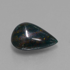 6.94カラットの天然斑点のある緑ブラッドストーン（14.9×10.5 mm・洋梨の形）
