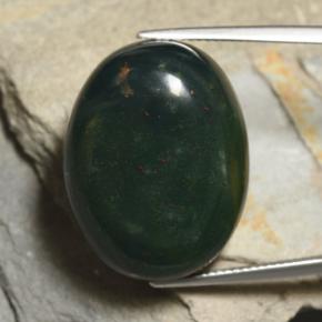 42.77カラットの天然斑点のある緑ブラッドストーン（24.6×19 mm・オーバルカット）