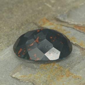 6.55カラットの天然グリーンの斑点ブラッドストーン、オーバルカット、オペーク