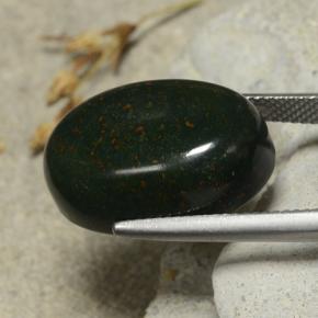 17.32カラットの天然斑点のある緑ブラッドストーン（19.7×13.2 mm・オーバルカット）