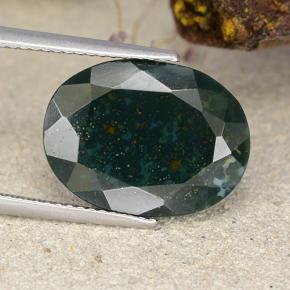 7.94カラットの天然斑点のある緑ブラッドストーン（16.1×12 mm・オーバルカット）