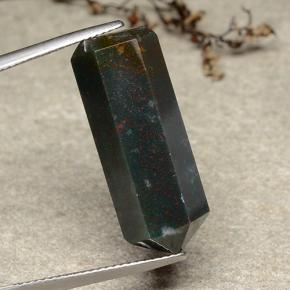 21.25カラットの天然マルチカラーブラッドストーン（26.3×10.3 mm・ファンシーシェイプ）