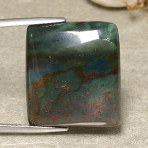 21.40カラットの天然斑点のある緑ブラッドストーン（21.1×19.1 mm・バゲット）