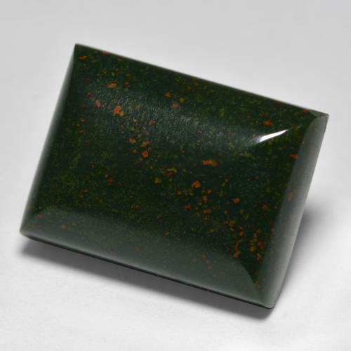11.99カラットの天然マルチカラーグリーンブラッドストーン（15.5×11.7 mm・バゲット）