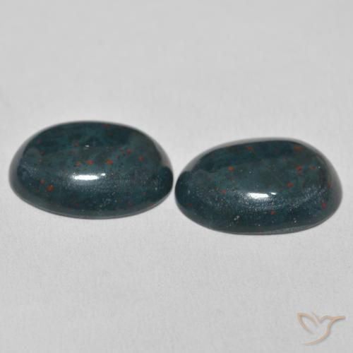 Shop natural 17.33ct ディープグリーン ブラッドストーン gems, 楕円形, from マダガスカル at GemSelect. In stock, global shipping!