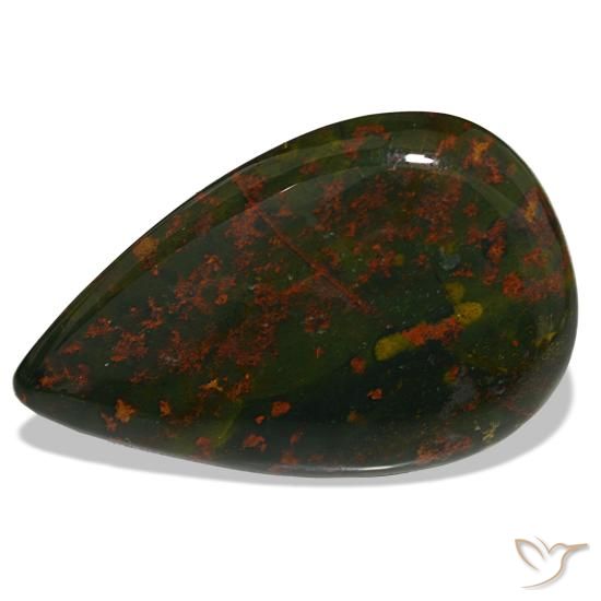 32.00カラットの天然緑と赤ブラッドストーン（35.5×22.3 mm・洋梨の形）