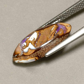 4.34カラットの天然マルチカラーボルダーオパール、マーキーズ、オペーク