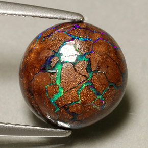 3.75カラットの天然マルチカラーボルダーオパール、ラウンドカット、オペーク