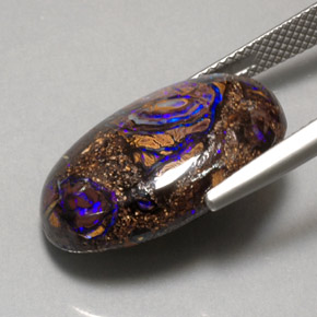 17.91カラットの天然マルチカラーボルダーオパール、オーバルカット、オペーク