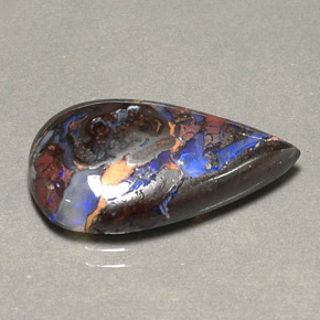9.16カラットの天然マルチカラーボルダーオパール（21.9×12.2 mm・洋梨の形）