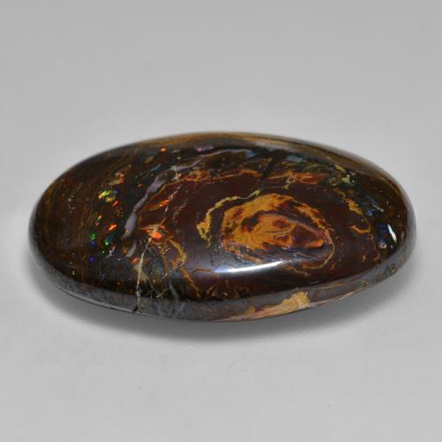 33.36カラットの天然マルチカラーボルダーオパール（28.1×19 mm・オーバルカット）