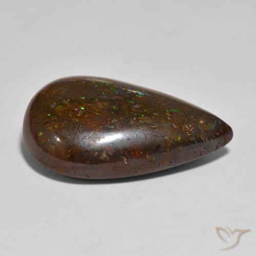 20.74カラットの天然マルチカラーボルダーオパール（23.1×15 mm・洋梨の形）