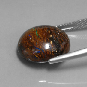 19.70カラットの天然マルチカラーボルダーオパール（17.3×15.9 mm・オーバルカット）