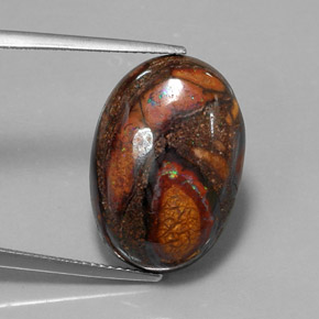 18.34カラットの天然マルチカラーボルダーオパール（21.1×14.7 mm・オーバルカット）