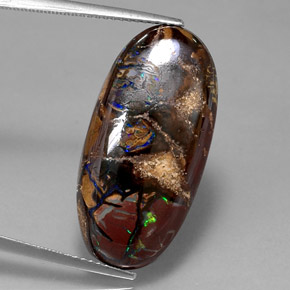19.54カラットの天然マルチカラーボルダーオパール（29.3×13.2 mm・オーバルカット）