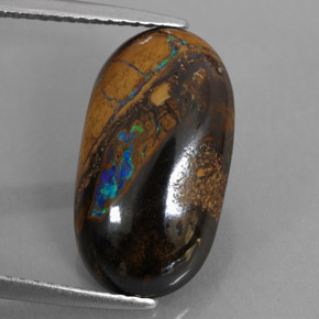 5.89カラットの天然マルチカラーボルダーオパール（16.7x9.3 mm・オーバルカット）