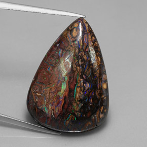 21.74カラットの天然マルチカラーボルダーオパール（27.4×19.5 mm・洋梨の形）