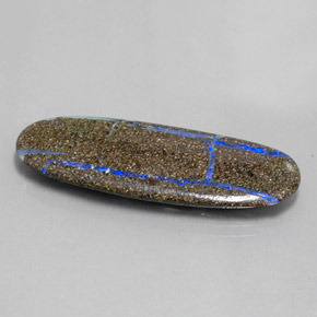 13.97カラットの天然マルチカラーボルダーオパール（40.1×13 mm・オーバルカット）