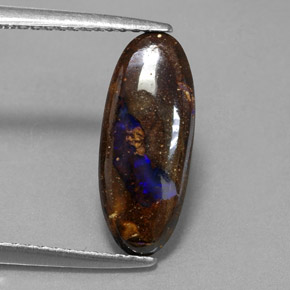 2.81カラットの天然マルチカラーボルダーオパール（14.6×6 mm・オーバルカット）