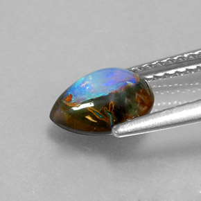1.43カラットの天然マルチカラーボルダーオパール（8.1×6.3 mm・洋梨の形）