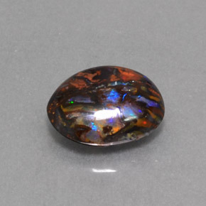 4.74カラットの天然マルチカラーボルダーオパール（12.1×10.3 mm・オーバルカット）