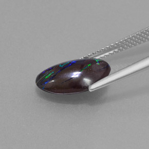 3.56カラットの天然マルチカラーボルダーオパール、ファンシーシェイプ、オペーク