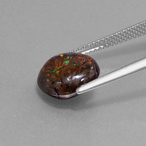 4.42カラットの天然マルチカラーボルダーオパール、ラウンドカット、オペーク