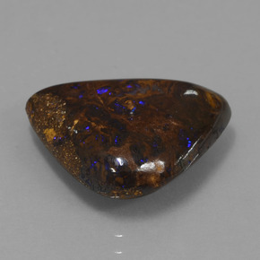 9.90カラットの天然マルチカラーボルダーオパール（17.7×14 mm・ファンシーシェイプ）