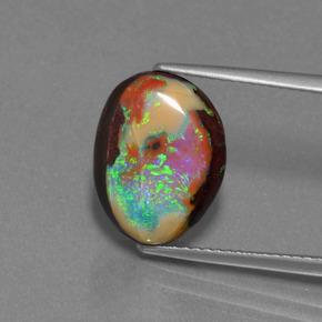 6.24カラットの天然マルチカラーボルダーオパール（14×10.6 mm・ファンシーシェイプ）