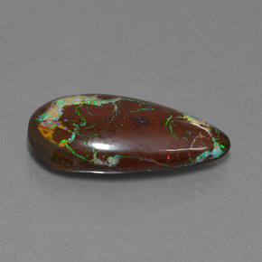 22.94カラットの天然マルチカラーボルダーオパール（29.2×14.7 mm・洋梨の形）