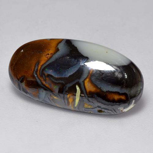 6.31カラットの天然マルチカラーボルダーオパール（19.7×10.1 mm・オーバルカット）