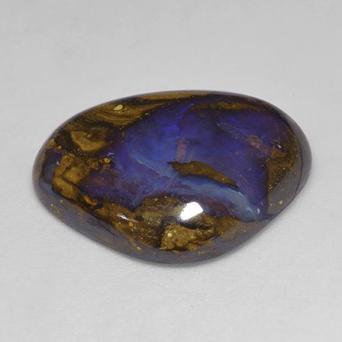 13.03カラットの天然マルチカラーボルダーオパール（20×16.4 mm・洋梨の形）