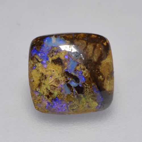 1.31カラットの天然マルチカラーボルダーオパール（7.4×7.1 mm・クッションカット）